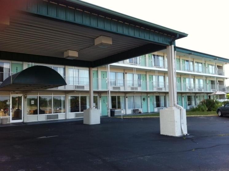 Motel 6 Richmond, Ky Eku Campus Area Exteriör bild
