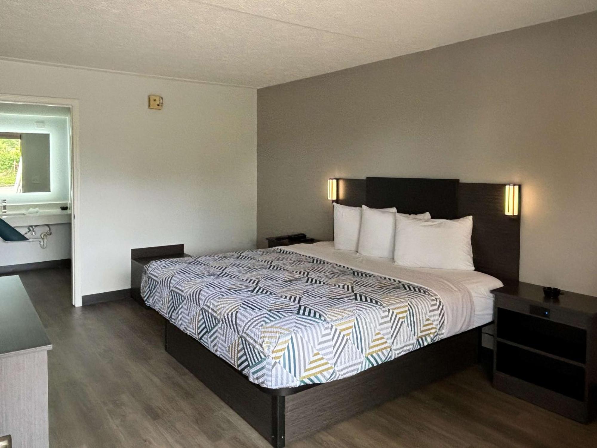 Motel 6 Richmond, Ky Eku Campus Area Exteriör bild