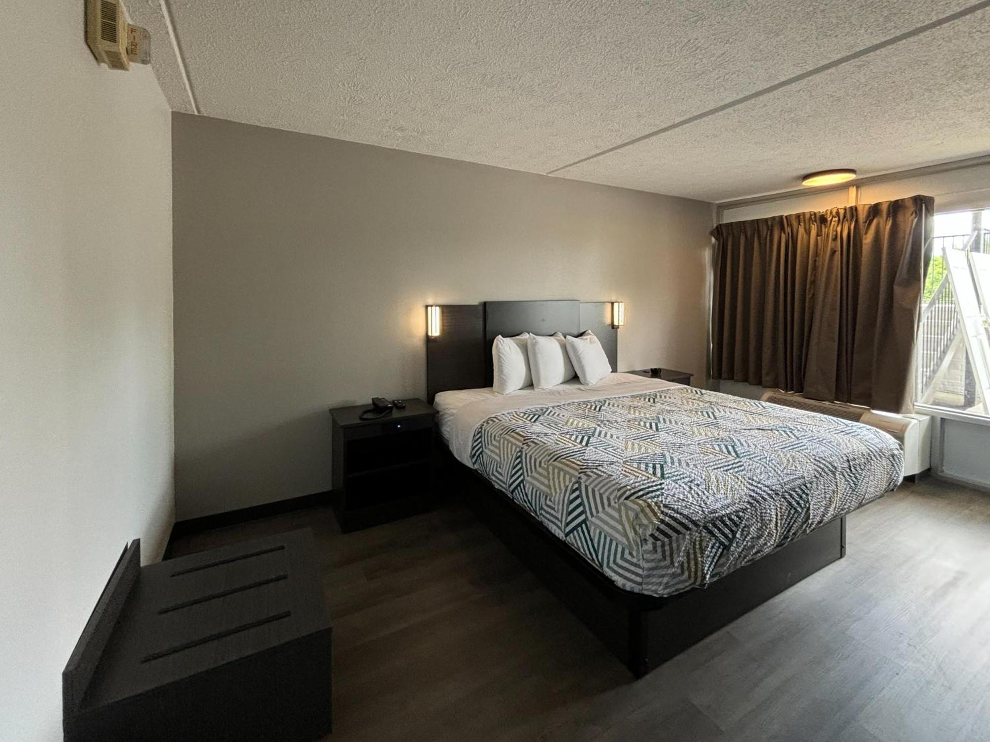Motel 6 Richmond, Ky Eku Campus Area Exteriör bild